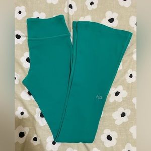Split59 Green Raquel Flare Legging - sz S